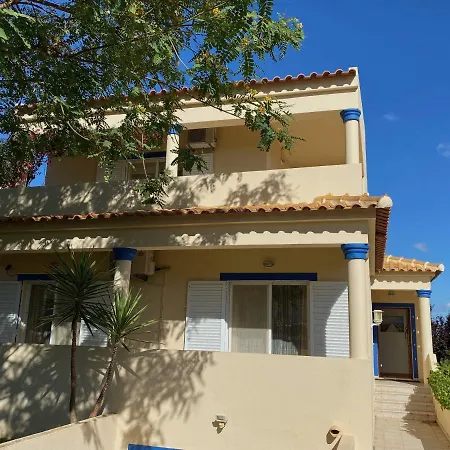 Gorgeous Algarve Vivenda Casanova 5 Bedrooms Private Pool & Secluded Area Carvoeiro (Lagoa)
